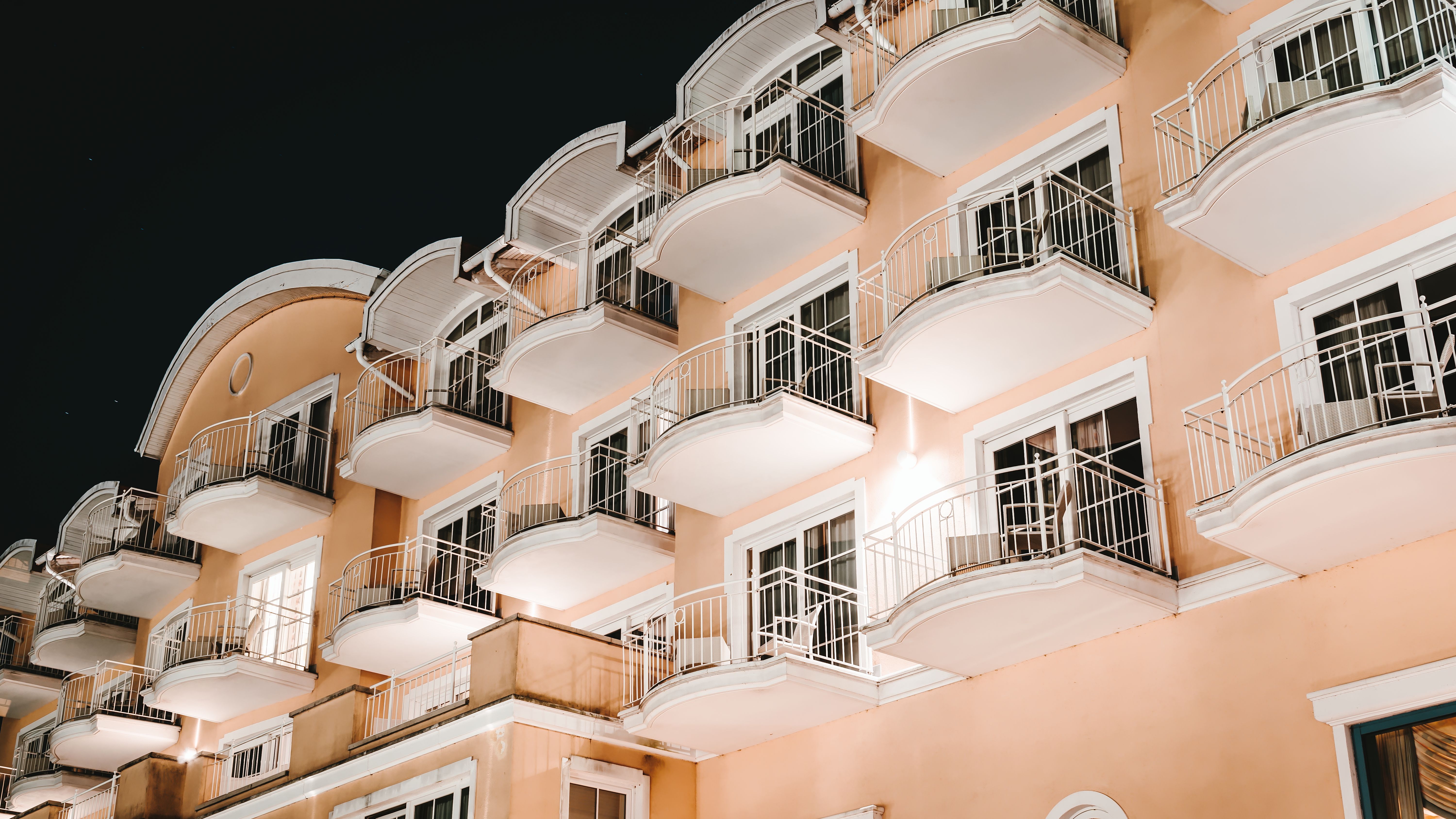 How Real Estate Portals Help Property Buyers in India